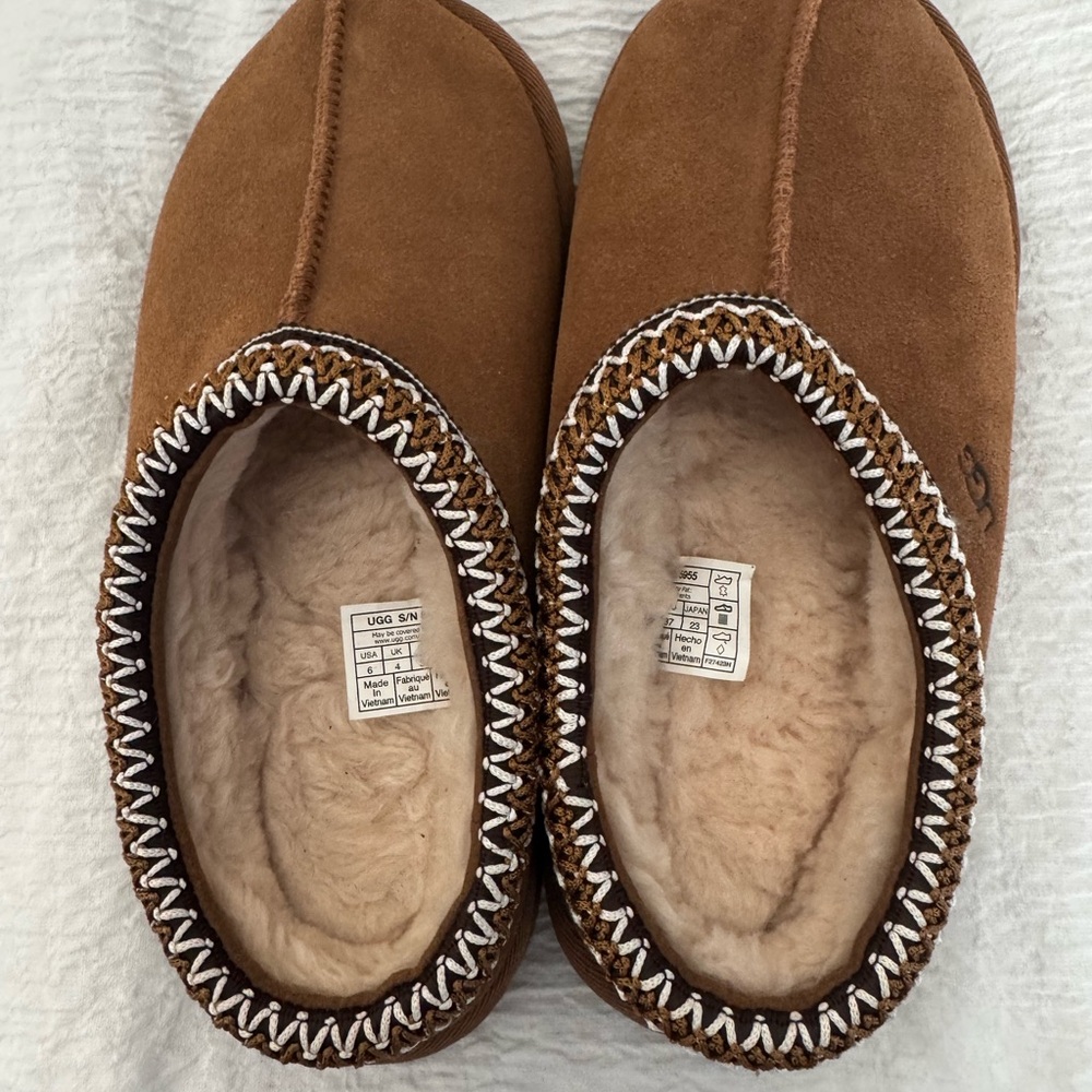 UGG Tasman II slippers